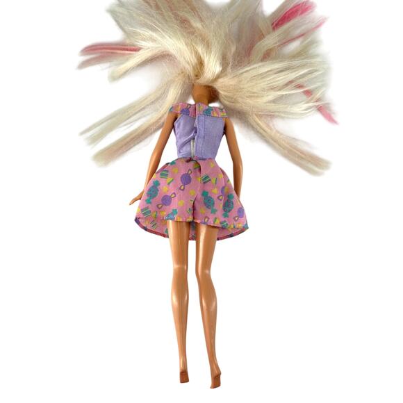 1999 Mattel Barbie Doll Blonde Pink Streaks Genuine Barbie Candy Print Dress - Picture 2 of 10